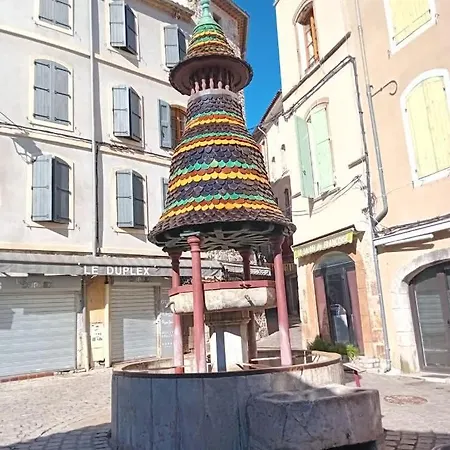 L'hirondelle Apartment *